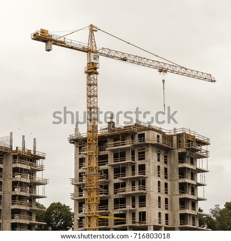 construction of the multi-storey building