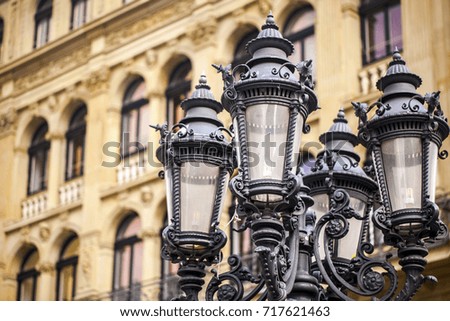 Street Lamp and the City