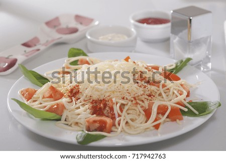 
Meat, Cheese, Olive Pasta