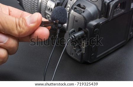 Lapel microphone used to phone mobil or dslr camera