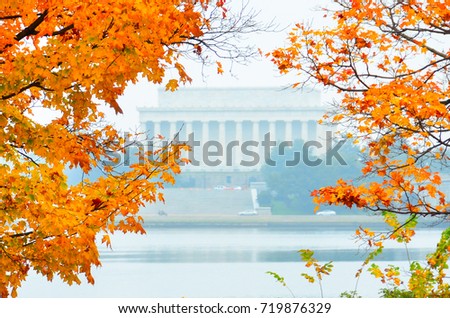 Washington DC, Lincoln Memorial in Autumn
