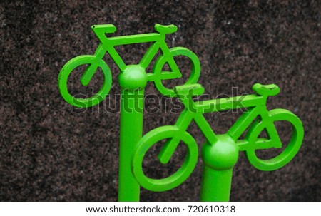 Green sign velo bike