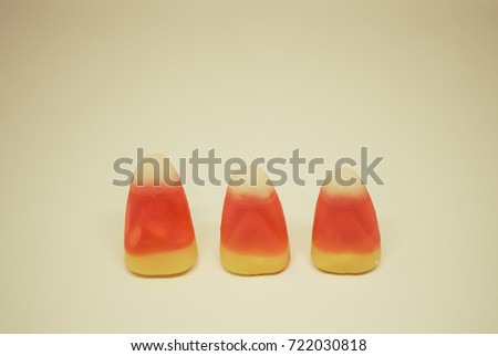 Filtered Standing Candy Corn
