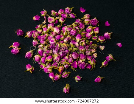 Morocco dry roses