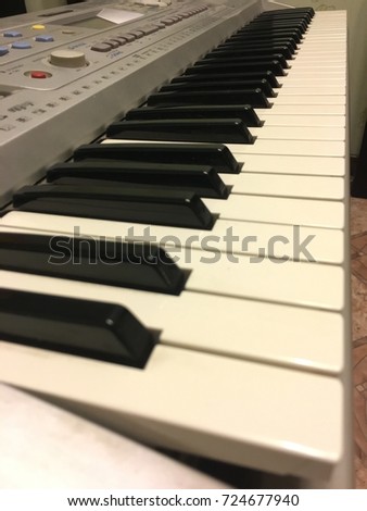 black and white synthesizer keys