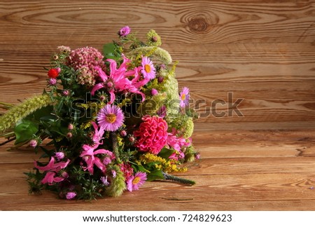 Bouquet of flowers.
