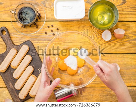 Image on top of table with savoyardi cookies
