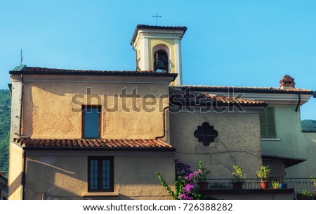 traditional italian house on the street