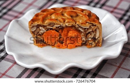 Mooncake on the  plate ,Chinese people eat it on mooncake festival