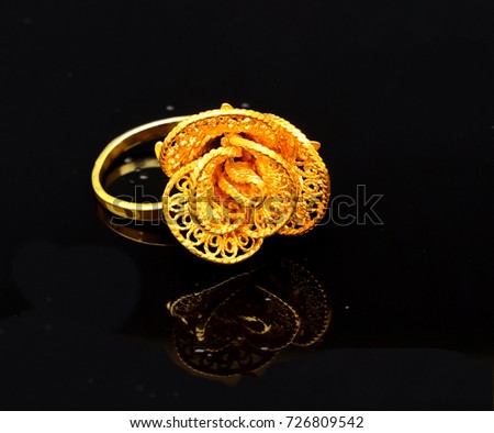 beautiful antique Oriental Turkish gold jewelry women ring handmade black background