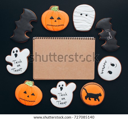 Gingerbreads for Halloween: Mummy, bat, pumpkin, ghost, black cat, scary.