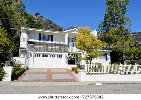  Modern homes and estates in Pacific Palisades, CA.  