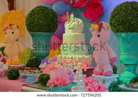 sweet cakes and decoration for children's parties and weddings