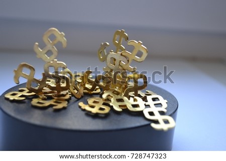 magnet with dollar symbol