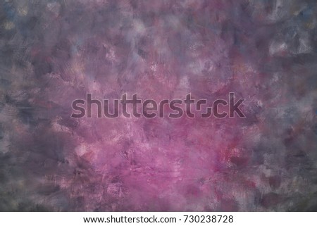 purple painted photographic backdrop with pink spot