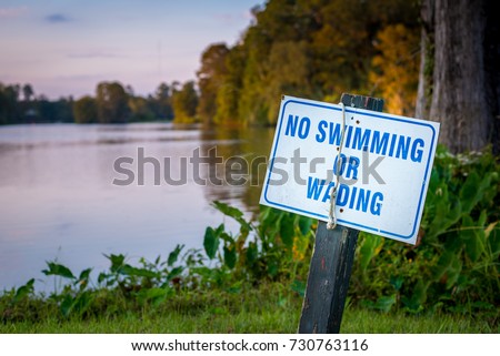 No Swimming or Wading 