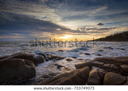 Sunset view at Maerumphueng Beach,(Larn Hin Kaw,Rayong,Thailand.)