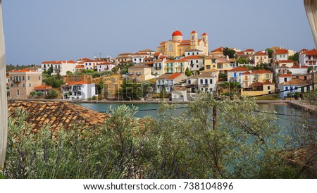 Photo from iconic picturesque fishing village of Galaxidi with traditional neoclassic houses, Fokida, Greece
					