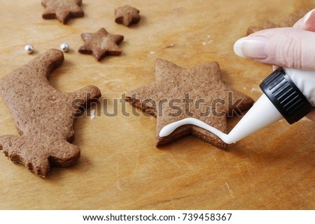 How to make christmas gingerbread cookies, step by step, tutorial.