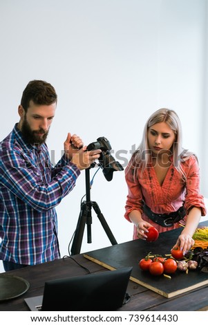 food photography teamwork studio photographer at work concept