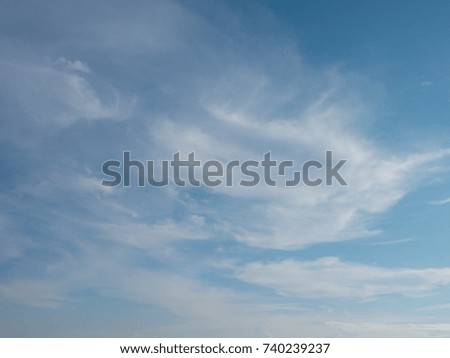 cloudy blue sky backgroud