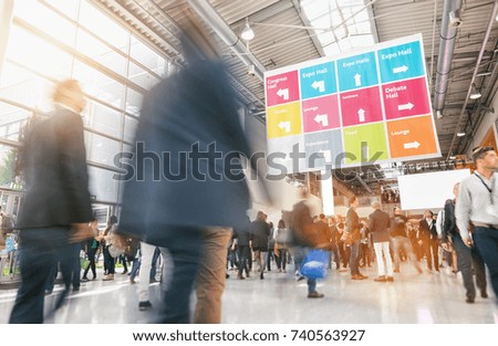 rush hour at a trade fair entrance