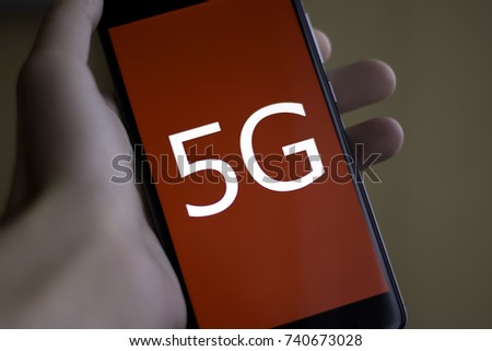 Picture of a phone with a 5G connection