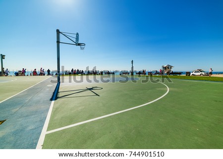 Basketball field by the sea in Laguna Beach, California