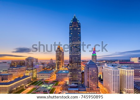 Cleveland, Ohio, USA downtown city skyline.