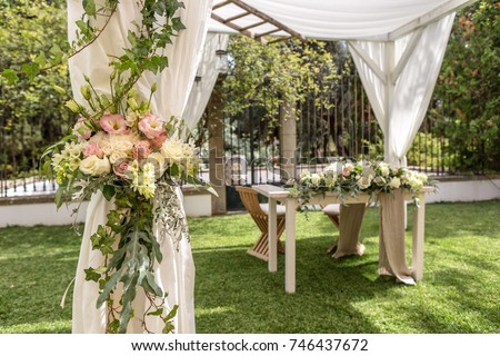 Details of wedding ceremony, flowers and petals for decoration.