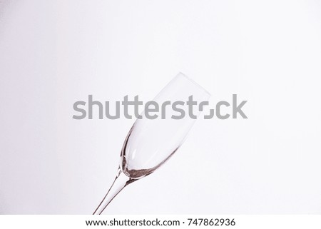 A picture of an empty sparkling wine glass