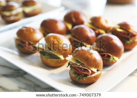 mini hamburger appetizer serve on dish