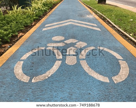 lane for bicycles.