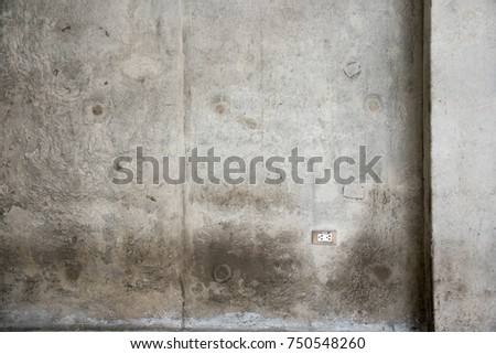 Concrete wall

