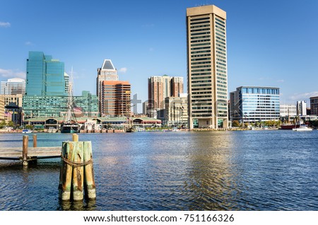 Baltimore Waterfront ona Clear Autum Day