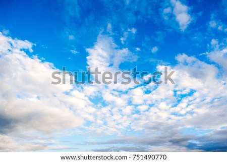 The sky is beautiful clouds.