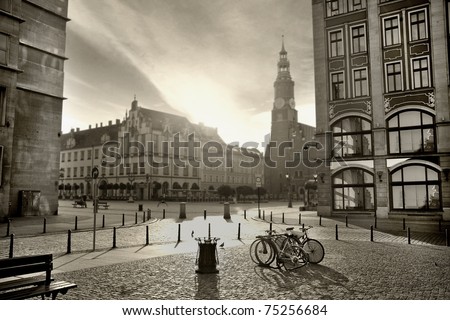 Black and white photo of a beautiful city