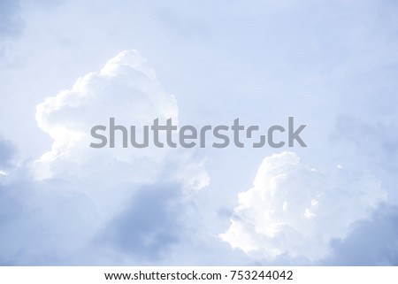 Blue sky and white cloud
