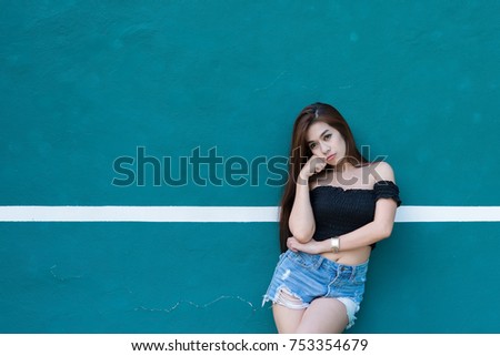 Asian hipsters girl posing for take a photo,lifestyle of modern woman,Thai people in hippie style