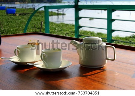 tea on a house boat this pic was taken on a houseboat during morning breakfast