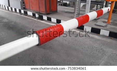 barrier gate automatic