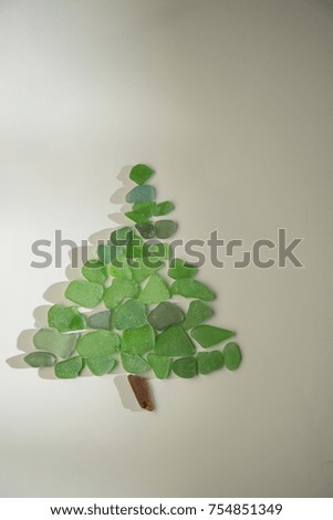 Christmas tree with polished glass from the sea