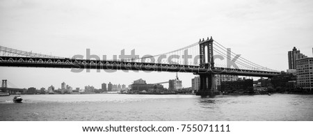Manhattan Bridge in black and white, New York City