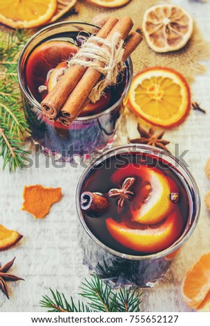 Mulled wine. Selective focus.