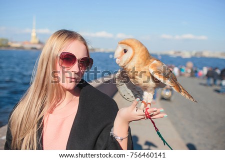 beautiful blonde girl owl
