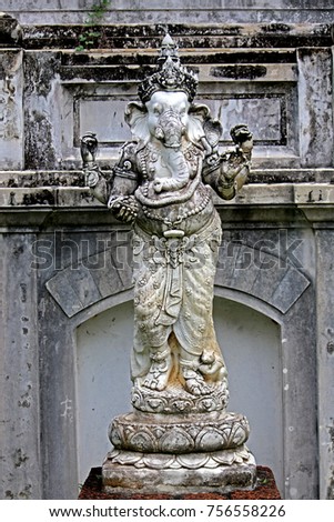 Ganesha statue for worship
