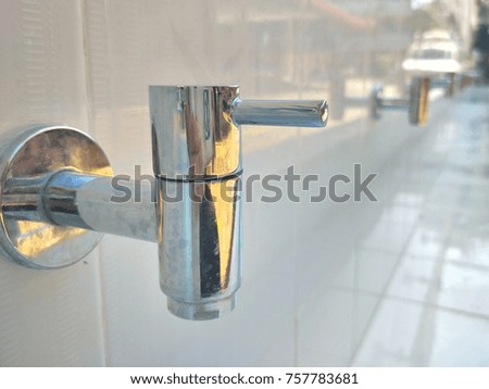   faucet handle design