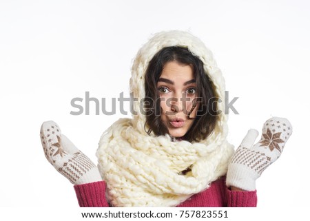 winter, woman in scarf, cold                               