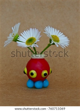Unique Whimsical Handmade Miniature Glass Vase in Vivid Primary Colors with Decorative Camomile Daisy's.