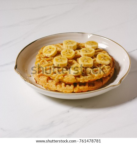 Home-made waffles with bananas , Waffle Marble